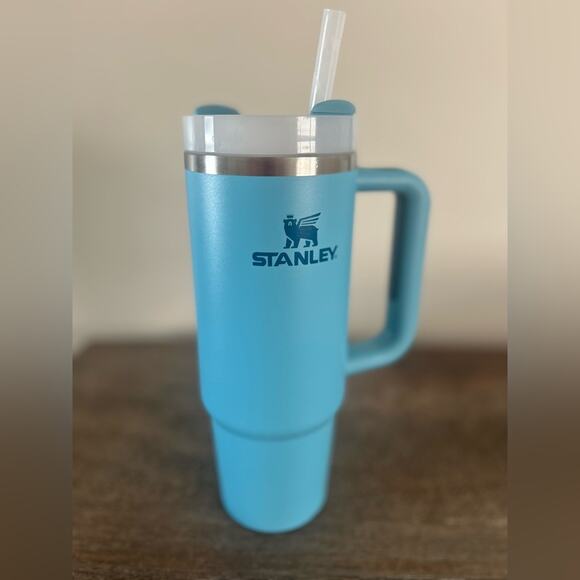 Stanley The Quencher H2.0 Flowstate™ Tumbler | 30 OZ Blue - Picture 1 of 7
